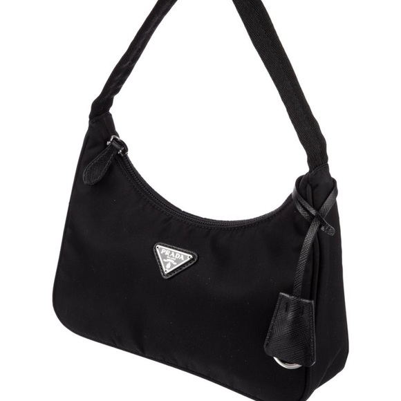 Prada Tessuto Nylon Re-Edition 2000- Authentic - Picture 3 of 4